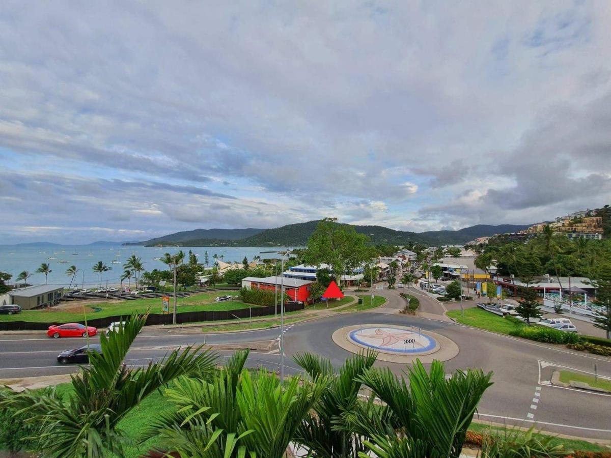 Heart Of Airlie Beach Apartment Eksteriør billede